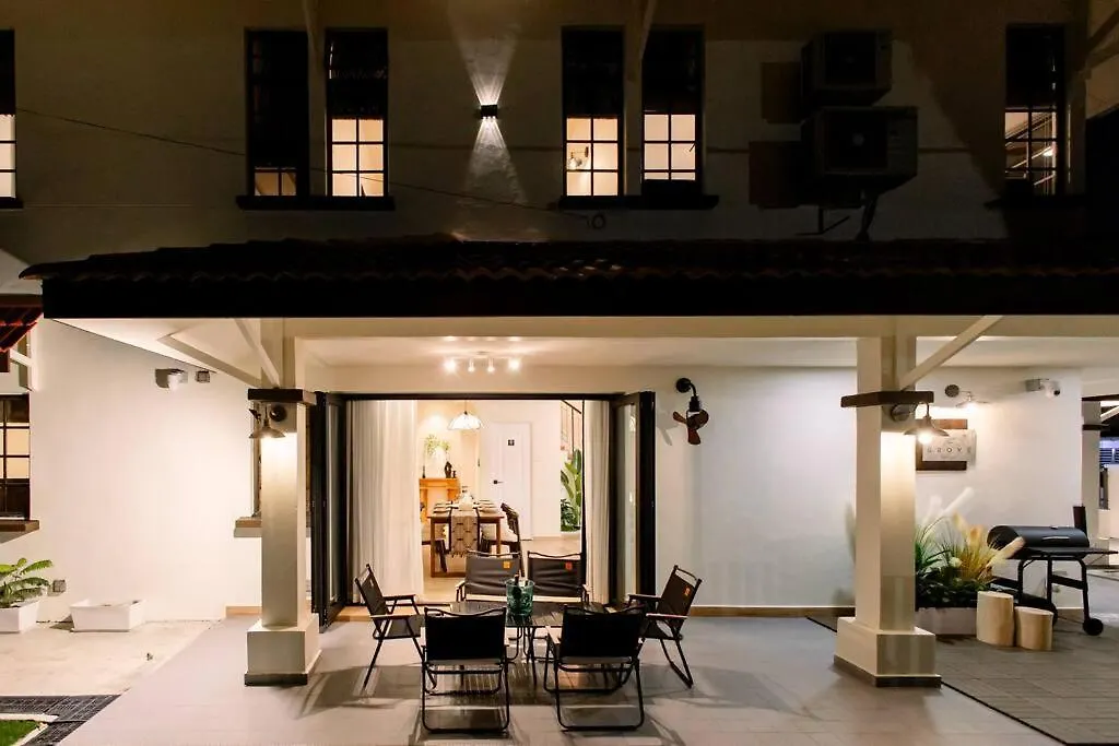 The Grove Cottage - Johor Bahru Holiday home